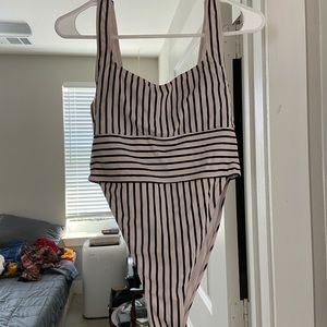 Black and white Layers One piece Swimsuit